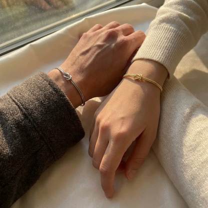 Bracelet nœud éternel